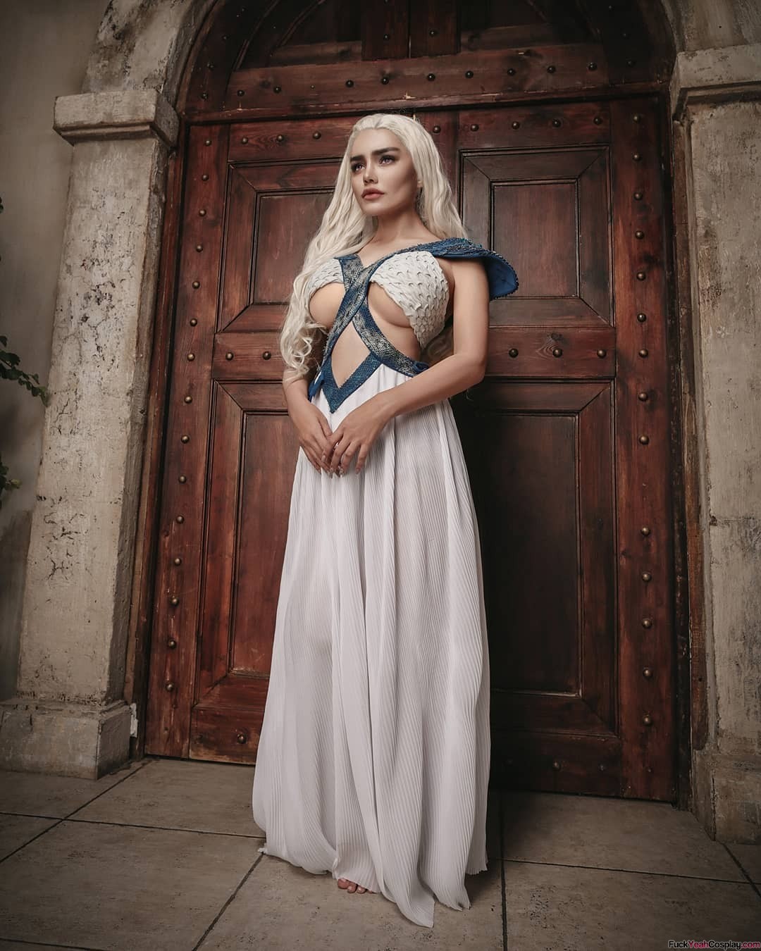 Daenerys Cosplay Nude photo 9