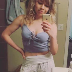 Jennette Mccurdy Real Nude photo 17