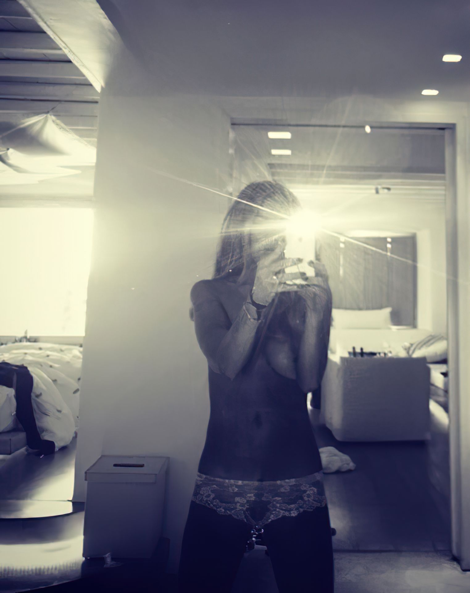 Lindsay Lohan Instagram Nude photo 4
