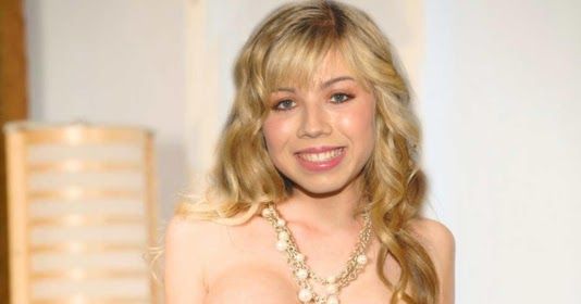 Jannete Mccurdy Nude photo 23