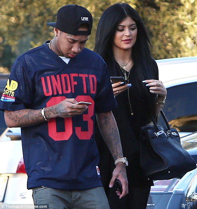 Kylie Jenner And Tyga Sex Tape Porn photo 6