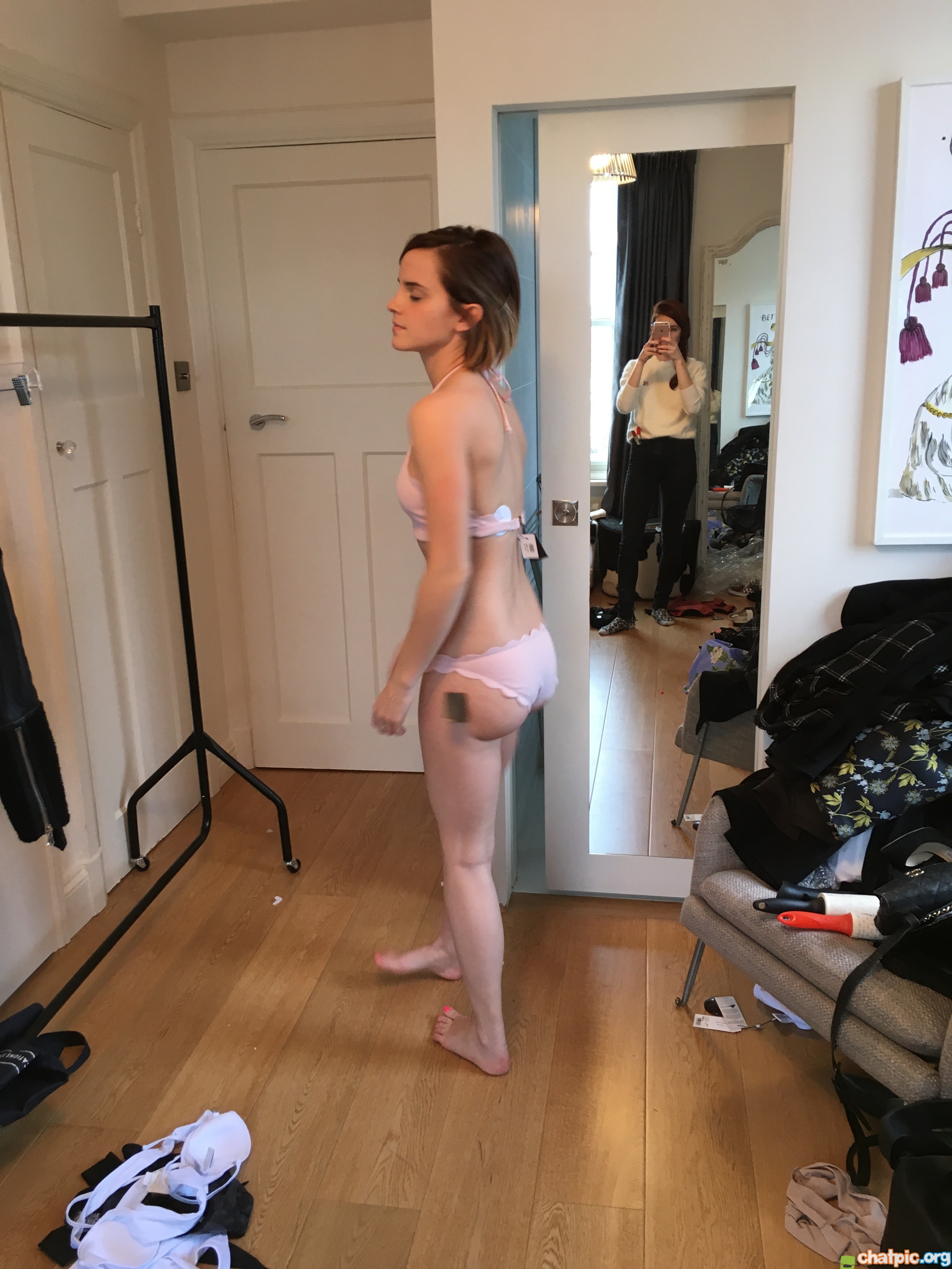 Emma Watson Leaked Naked Photos photo 17