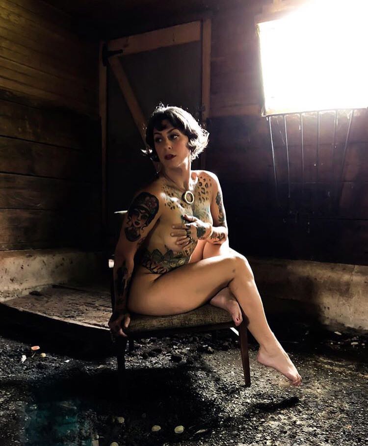Danielle From American Pickers Naked photo 27