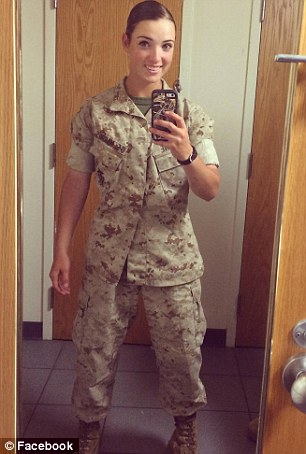 Female Marines Leaked photo 8
