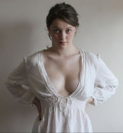 Imogen Dyer Nipples Nude photo 15