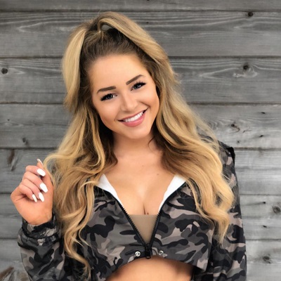 Miss Courtney Tailor photo 8