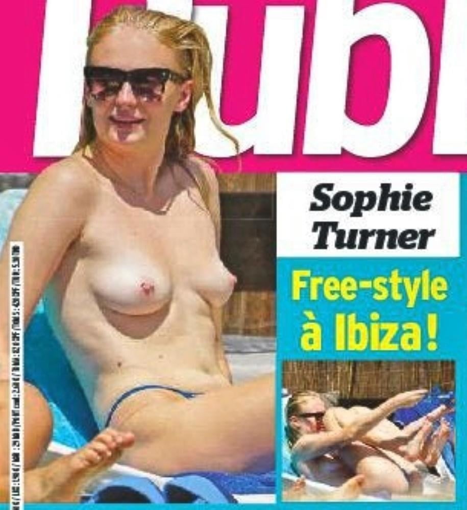 Sophia Turner Topless photo 16